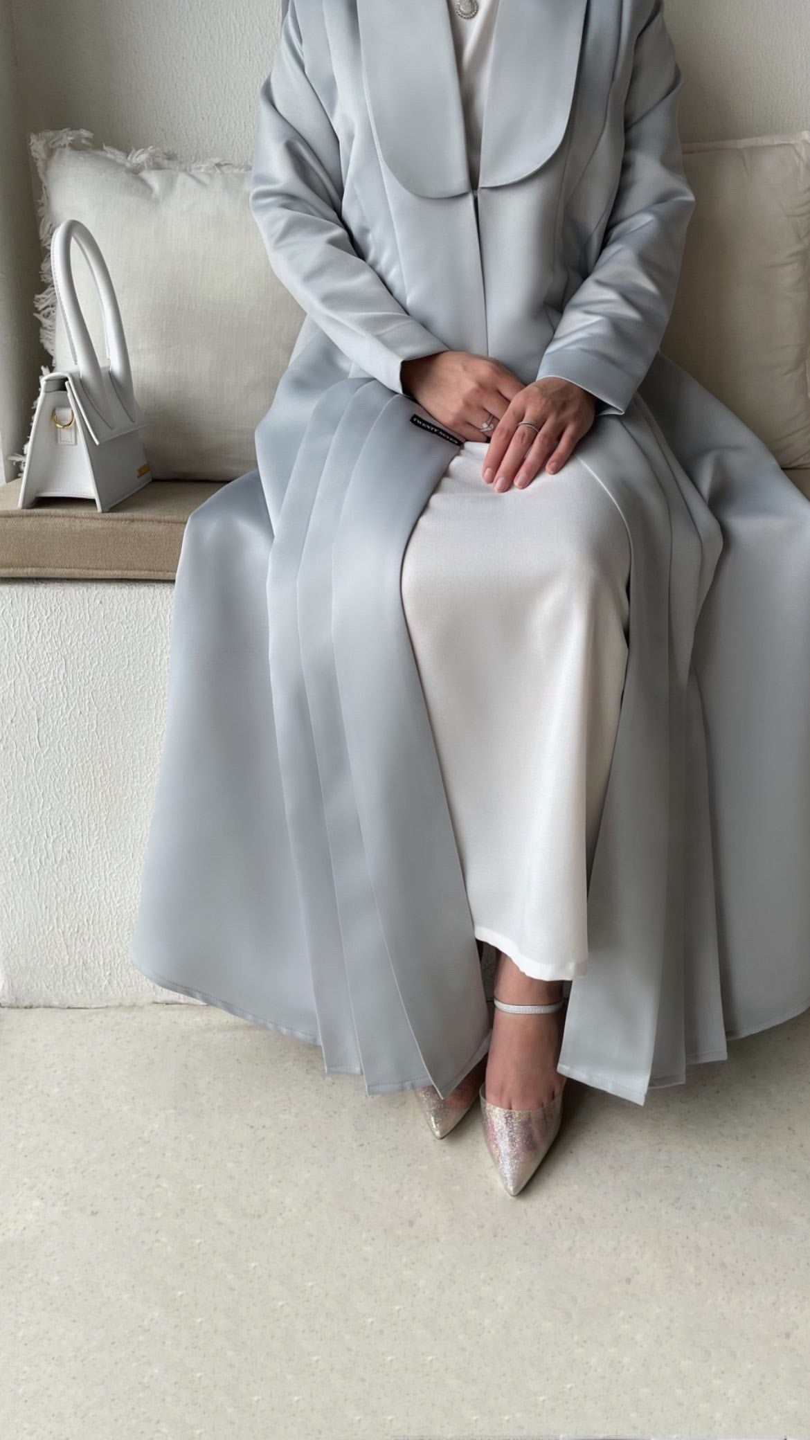 Pleats Abaya - RTW