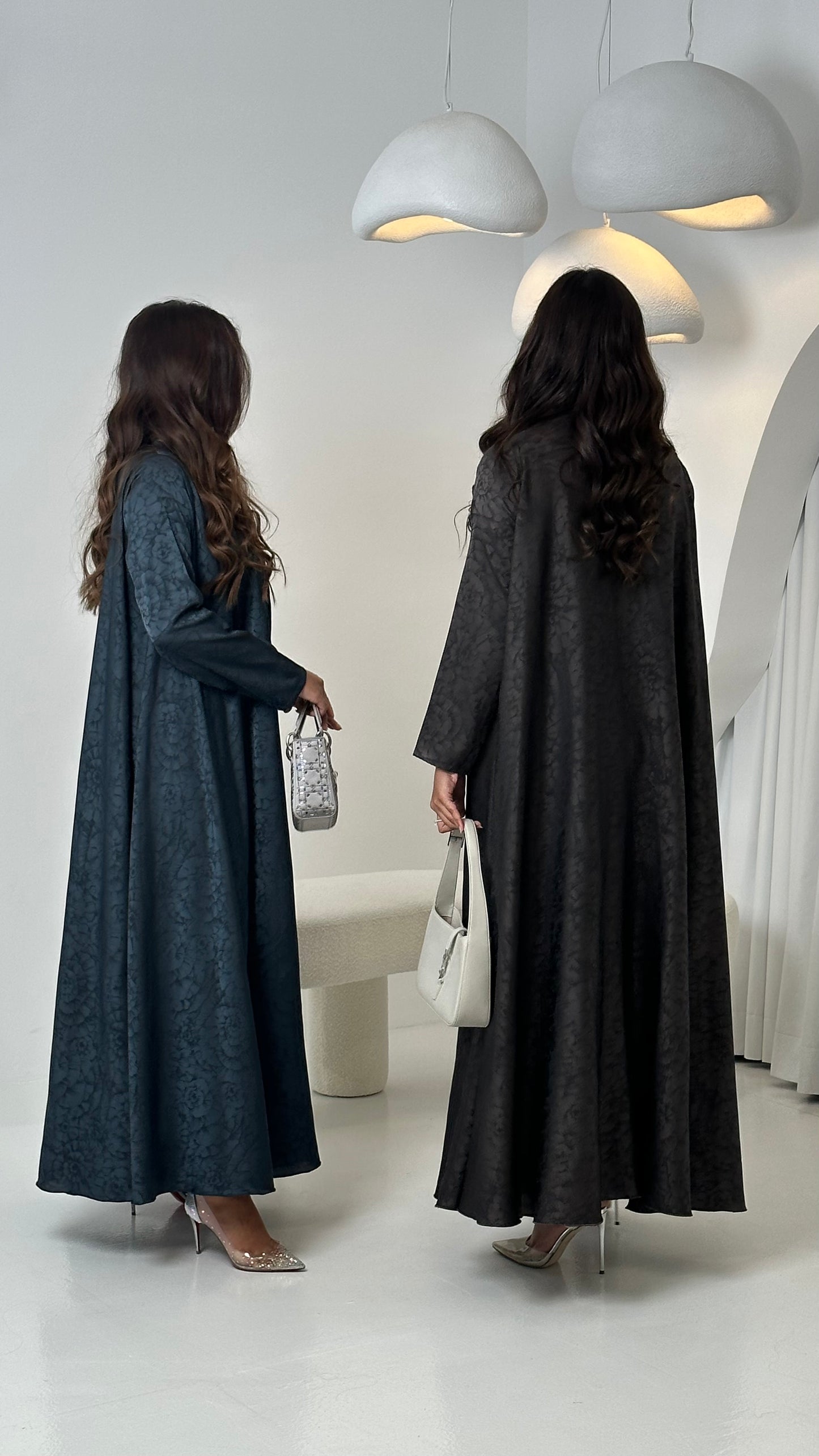 Flowy Abaya